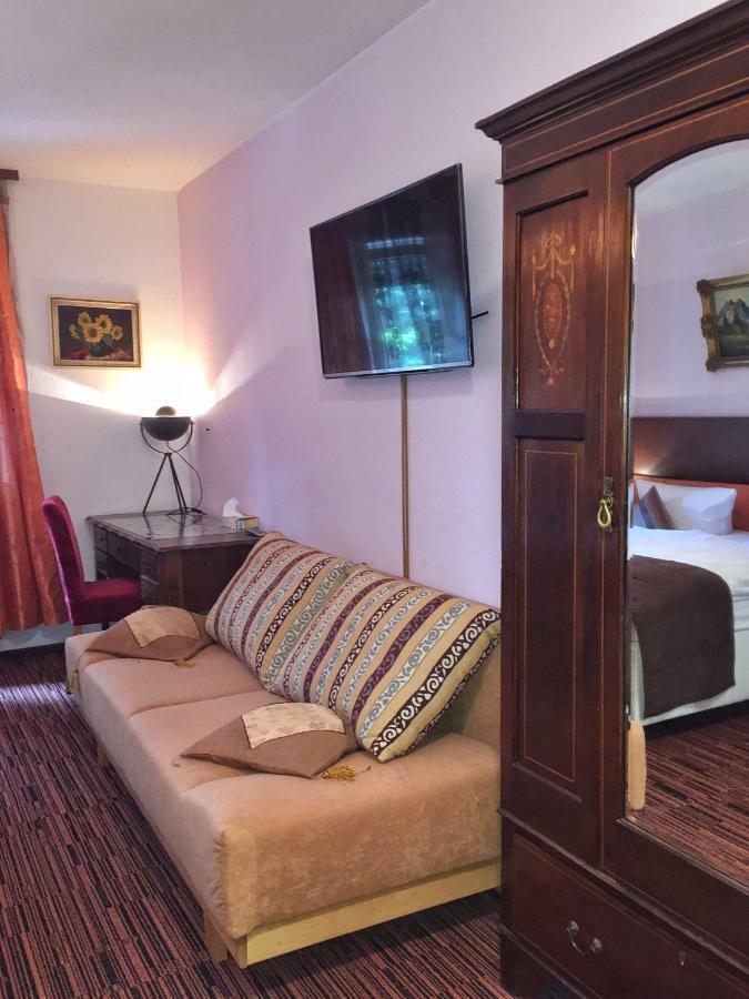Hotel Attaché Raunheim Extérieur photo